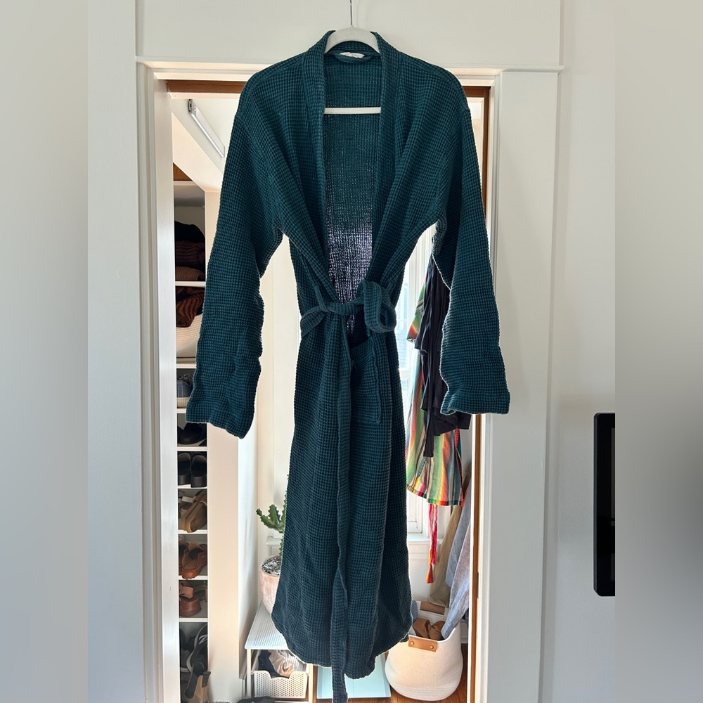 Coyuchi Robe pacific blue